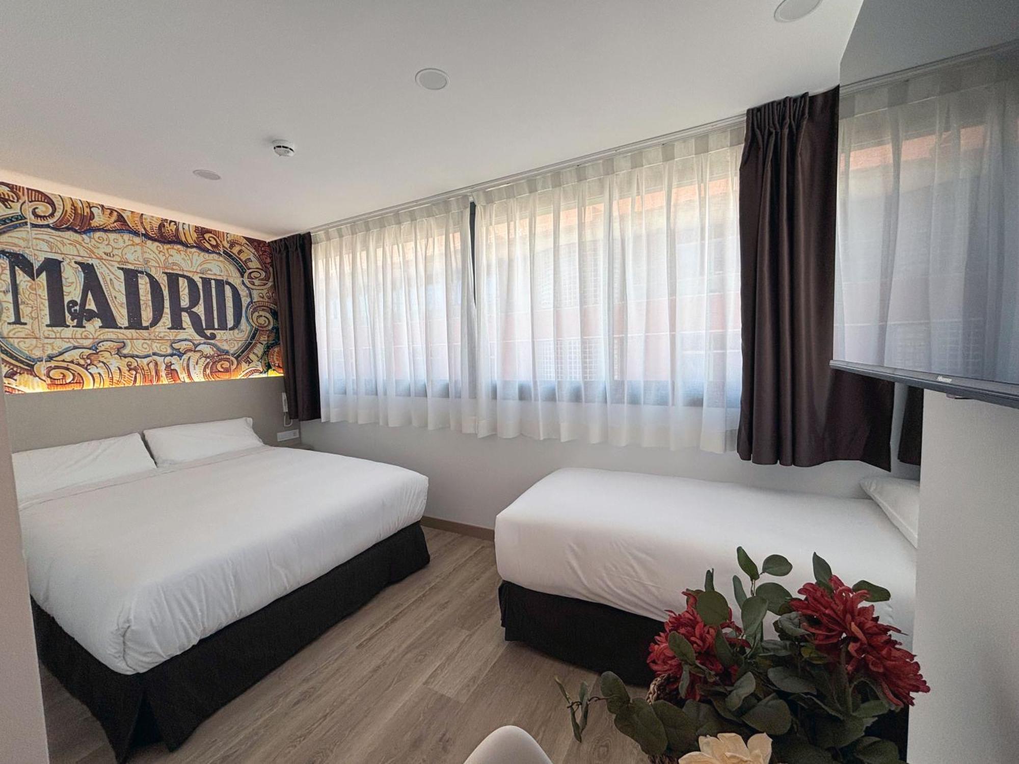 Hotel Bestprice Alegria Мадрид Экстерьер фото