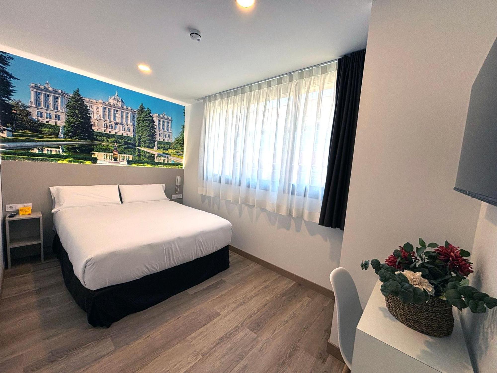 Hotel Bestprice Alegria Мадрид Экстерьер фото